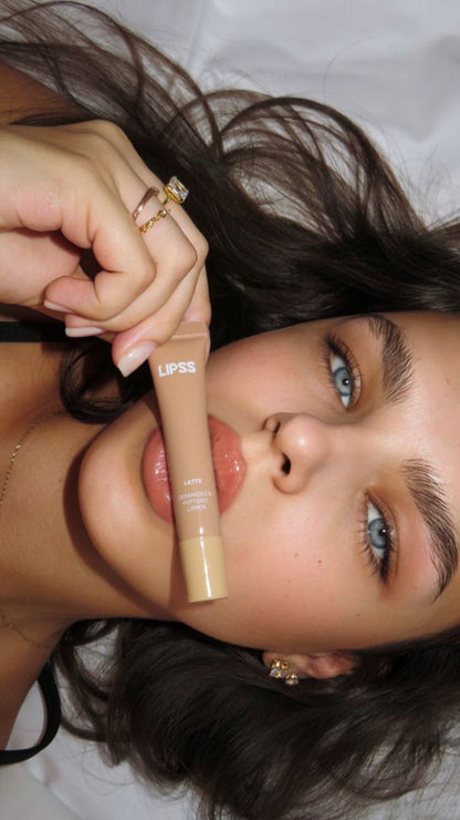 Блиск для губ Lipper LATTE Lipss 8 мл