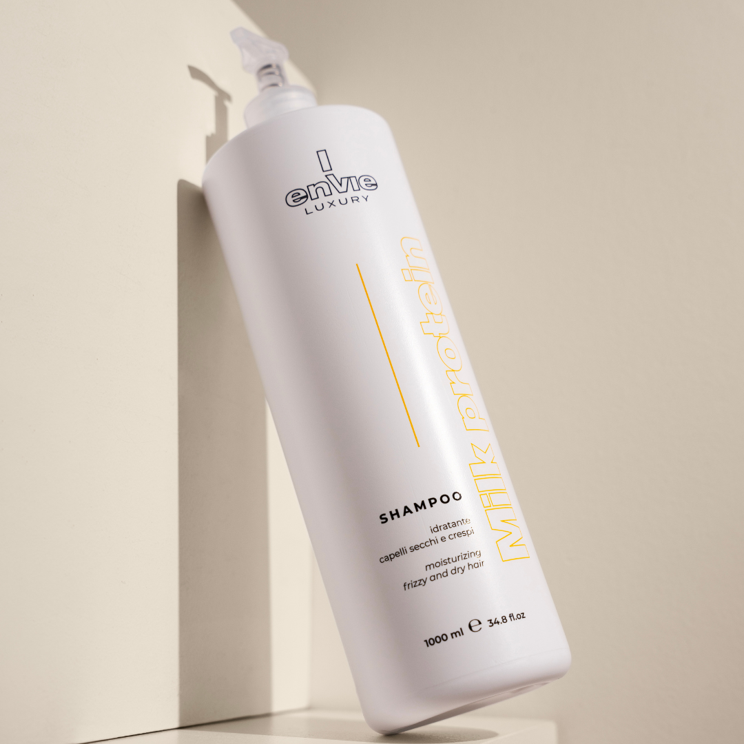 Шампунь для сухого та кучерявого волосся з молочними протеїнами LUXURY MILK ENVIE 1000 мл