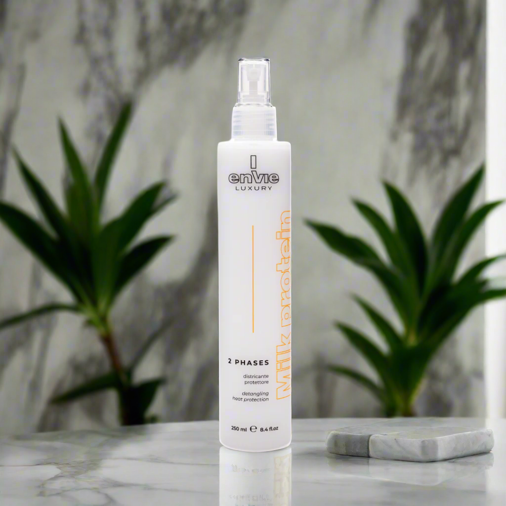 Спрей двохфазний з молочними протеїнами LUXURY MILK ENVIE 250 мл