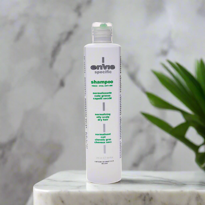 Шампунь нормалізуючий для жирної шкіри голови CONCENTREE ENVIE 250 мл