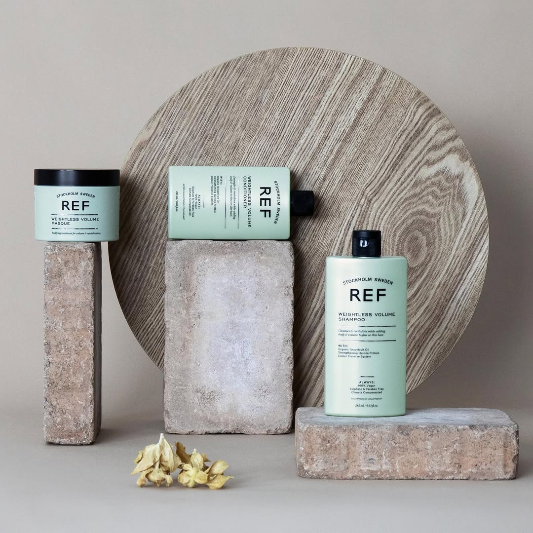 Шампунь для об'єму волосся Weightless Volume Shampoo REF 285 мл